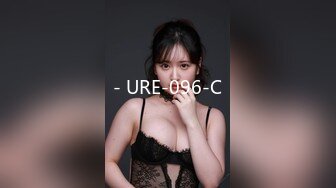 Onlyfans超正巨乳苗条正妹palida收费福利极品S级人瘦奶大 (3)