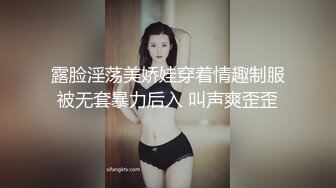 4人房間群體大戰,兩個少婦都很極品,穿上豹紋野性十足,生過孩子,茓卻很粉