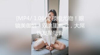 清纯妹子却很骚和面具男激情啪啪，道具爆菊玩弄展示口活，骑乘打桩高潮出白浆，粉嫩美穴侧入猛操，扶着小腰后入撞击