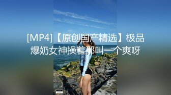 万人求购P站女族性爱专家 极品反差骚妻【静芸】解锁私拍，灵活长舌性感少妇的顶级口交侍奉，啪啪啪全自动榨精机 (4)