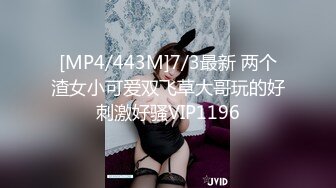 STP18818 超风骚少妇【玫瑰半成品】厨房激情紫薇，饿了先下一碗面吃，吃饱胡萝卜伺候大骚逼，淫水泛滥