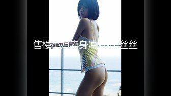 [MP4/ 1.17G] 牛仔裤性感小姐姐情趣内裤，半脱下裤子操逼，抓起JB吸吮，扶着炮架怼小穴，上位骑乘扭腰猛坐