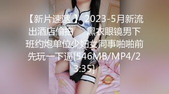 YC商场抄底穿公主裙甜美校花妹浅蓝内前面透视两侧漏毛有湿痕[