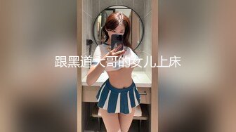 [MP4/ 1011M] 年轻夫妻秀，卧室中无套啪啪花样性爱 打飞机，后入，掰穴 女上位可见白浆