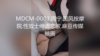 人前人后一个样，骚货熟女