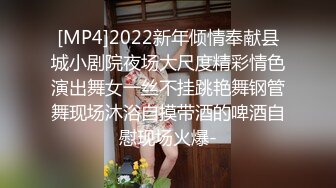 性爱男女倾情奉献抱在怀里抠逼吃奶，疯狂草嘴口交激情上位草穴揉骚奶子玩骚穴，呻吟可射，后入爆草不要错过