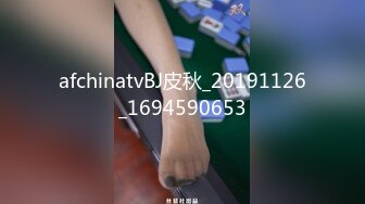 【新片速遞】&nbsp;&nbsp;⚫️⚫️11月新品福利，OF清纯娃娃脸，极品身材女模【小小sharolxiao】私拍，楚楚可怜的小女奴[3030M/MP4/38:41]