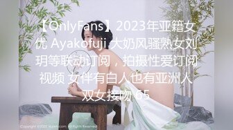 ❤️❤️清纯邻家妹妹，苗条身材马甲线，穿上丝袜高跟鞋操逼，按着脑袋插嘴，主动骑乘位，后入操的大喊