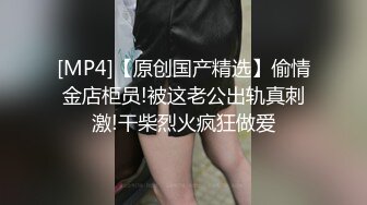 《极品CP魔手外购》坑神躲藏女厕隔间前后位连续偸拍 超多小姐姐蹲坑→亮点多多~同框拍脸拍逼~清纯眼镜妹自摸抠阴蒂 (8)