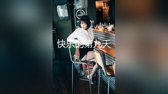 淫乳女神『Diary』❤️三亚淫乱夜❤️落地窗前和单男前怼后操豪乳女友